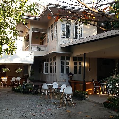 Coc Guest House & Hostel เชียงใหม่ ภายนอก รูปภาพ