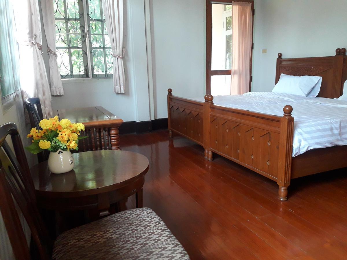 Coc Guest House & Hostel เชียงใหม่ ภายนอก รูปภาพ