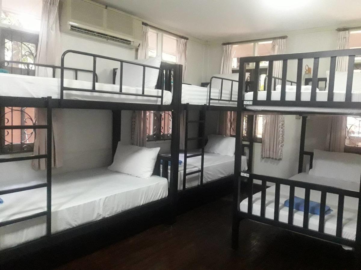 Coc Guest House & Hostel เชียงใหม่ ภายนอก รูปภาพ