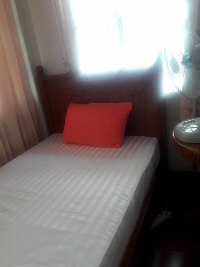 Coc Guest House & Hostel เชียงใหม่ ภายนอก รูปภาพ
