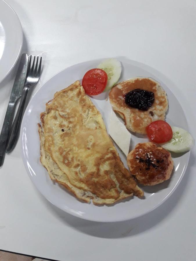 Coc Guest House & Hostel เชียงใหม่ ภายนอก รูปภาพ